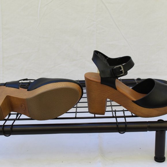 Universal Thread Heeled Clogs - Picture 4 of 5